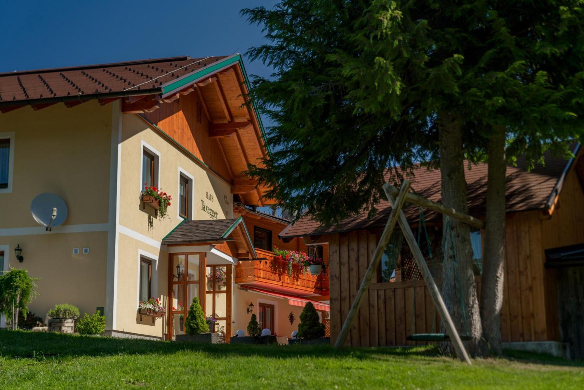 Apparthaus Taxegger Exterior foto